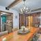 Updated Beech Mountain Condo with Views, Near Skiing