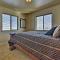 Cabin with Beach Access, Sport Court, Hot Tub and View