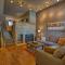 Ski-In Breckenridge Abode Walk to Main St and Lifts - Брекенридж Ski-In Breckenridge Abode Walk to Main St and Lifts - Брекенридж