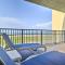 Beachfront Dauphin Island Condo with 2 Pools and Sauna - 多芬岛