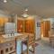 Cozy Driggs Condo with Hot Tub and Ski Shuttle Service - Дриггс Cozy Driggs Condo with Hot Tub and Ski Shuttle Service - Дриггс