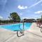 Cabin with Pool Access - Walk to Table Rock Lake! - Lampe