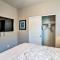Private Home w/Pool, 2Mi to Westgate Entertainment - Glendale