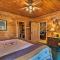 Cozy Trenton Cabin with Spa about 15 Mi to Lookout Mtn!