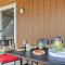 RiverSong Waterfront La Crosse Home with Dock