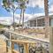 Canalside Crystal River Home with Dock and Kayaks