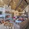 Custom Angel Fire Home Views, Hot Tub and Fire Pit!