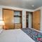 Smith River Vintage Cabin Oceanfront Deck and Views