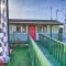 Smith River Vintage Cabin Oceanfront Deck and Views