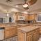 2 Mi to Beach Updated and Private Oakland Park Gem!