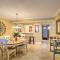 Beachfront Englewood Condo with Community Pool! - 恩格尔伍德