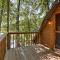 Hocking Hills Lake Gem with Hot Tub, Dock, 100 Acres - Hamden