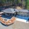 Pahtos Retreat Luxe White Salmon Home Hot Tub