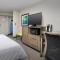 Holiday Inn Express Hotel & Suites Annapolis, an IHG Hotel