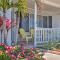 Dog-Friendly Ormond Beach Bungalow w/ Patio!