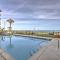 Oceanfront Ormond Beach Condo with Pool Access! - شاطئ أورموند