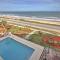 Oceanfront Ormond Beach Condo with Pool Access! - شاطئ أورموند