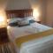 Fatties and Monies Guesthouse