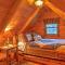 Rustic Dundee Log Cabin with Hot Tub and Forest Views! - Dundee