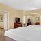 Holiday Inn Express Hotel & Suites DFW West - Hurst, an IHG Hotel - Hurst