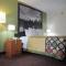 Super 8 by Wyndham New Cumberland - New Cumberland