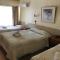 Woodmans Hill Motel