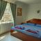 Le Barang Steakhouse & Guesthouse