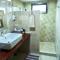 Tha Ma-O Bouteak homestay - Self check-in - Lampang