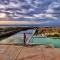 Ons C-Huis - Gansbaai Seafront Accommodation, back-up power