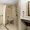 Country Inn & Suites by Radisson, St Petersburg - Clearwater, FL