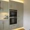 2 Hamstone Court