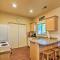Kanab Condo w/ Pool & AC < 1 Mi to Attractions!