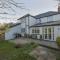 Orchard Lodge