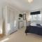 Orchard Lodge