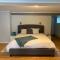 Great Slave Lakeside Bed & Breakfast