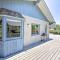 Custer Retreat with Pool Access, Walk to Downtown!