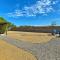 Updated Mesa Home with Spacious Backyard and Fire Pit! - ميسا