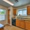 Updated Mesa Home with Spacious Backyard and Fire Pit! - ميسا