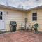 HighPlaines Haven Apt - Fish, Hunt and Relax! - Long Lake
