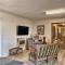 HighPlaines Haven with Views, Hunting and Fishing! - Long Lake