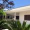 Casa com piscina próximo a Maranduba