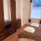 Yarmouth Apartments, Street Permit Parking, Close To Everything, Beach, Pier, Free WIFI