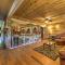 Spacious Conroe Home with Foosball and Pool Table!