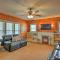 Inviting Lubbock Home More Than 1 Mi to Downtown