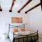 Antiche Mura Apartments Cielo di Puglia -2 matrimoniali, cucina,letto singolo e terrazzo