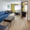 Holiday Inn Express Hotel & Suites Minneapolis-Downtown Convention Center by IHG