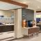 Holiday Inn Express & Suites - Beaver Dam, an IHG Hotel - Beaver Dam