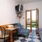 Apartments by the sea Sucuraj, Hvar - 6852
