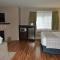 FairBridge Inn & Suites DuPont