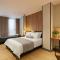 14 Urban Hotel